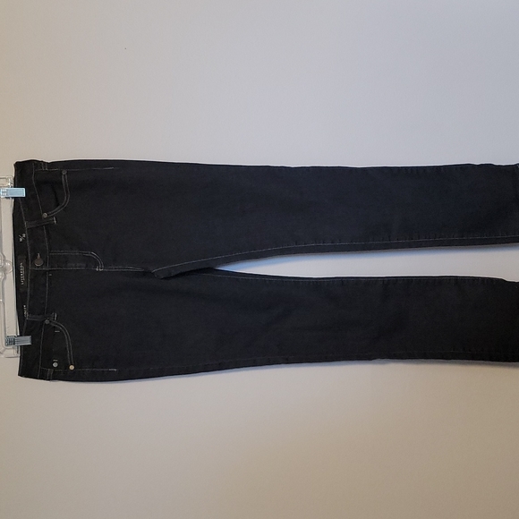 Liverpool Jeans Company Denim - Liverpool Colleen Straight Dark Wash Jean Size 10